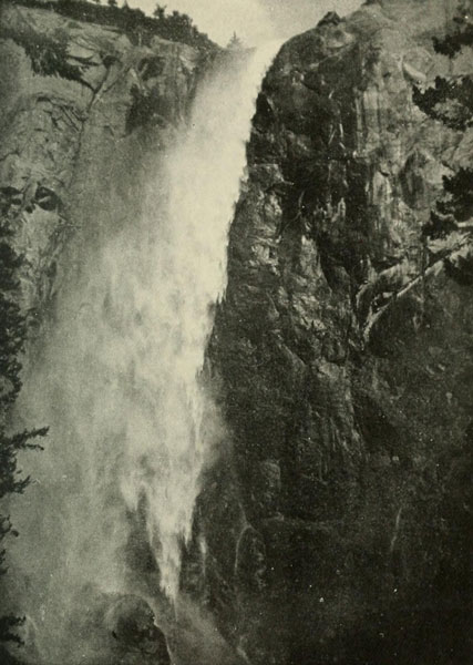 BRIDAL VEIL FALLS, YOSEMITE VALLEY