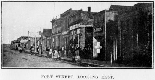 [Illustration: Fort St., Eastward.]