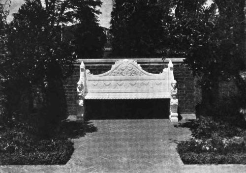 A FORMAL GARDEN SEAT