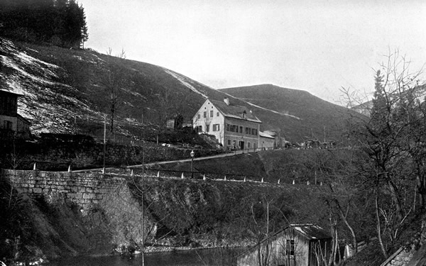 Photo of Brahms' Lodgings at Ischl. By permission of Frau Maria Fellinger.