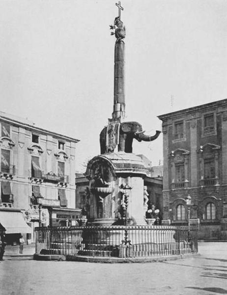 LA FONTANA DELL'ELEFANTE.