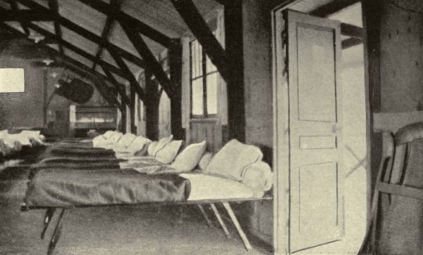 EXTEMPORISED HOSPITAL IN A HUT