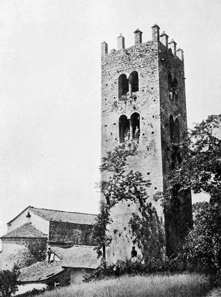 VICO PANCELLORUM — CAMPANILE ED ABSIDE DELLA CHIESA DI S. PAOLO.