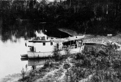 RIVER ITAYA, NEAR IQUITOS.

To face p. 250.