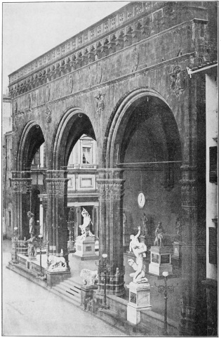 LOGGIA DEI LANZI, FLORENCE, TUSCANY.