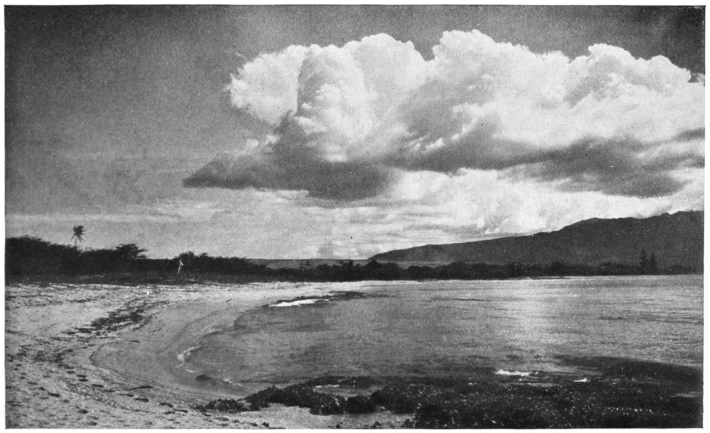 HALIEWA LOOKING TOWARD WAIANAE MOUNTAINS